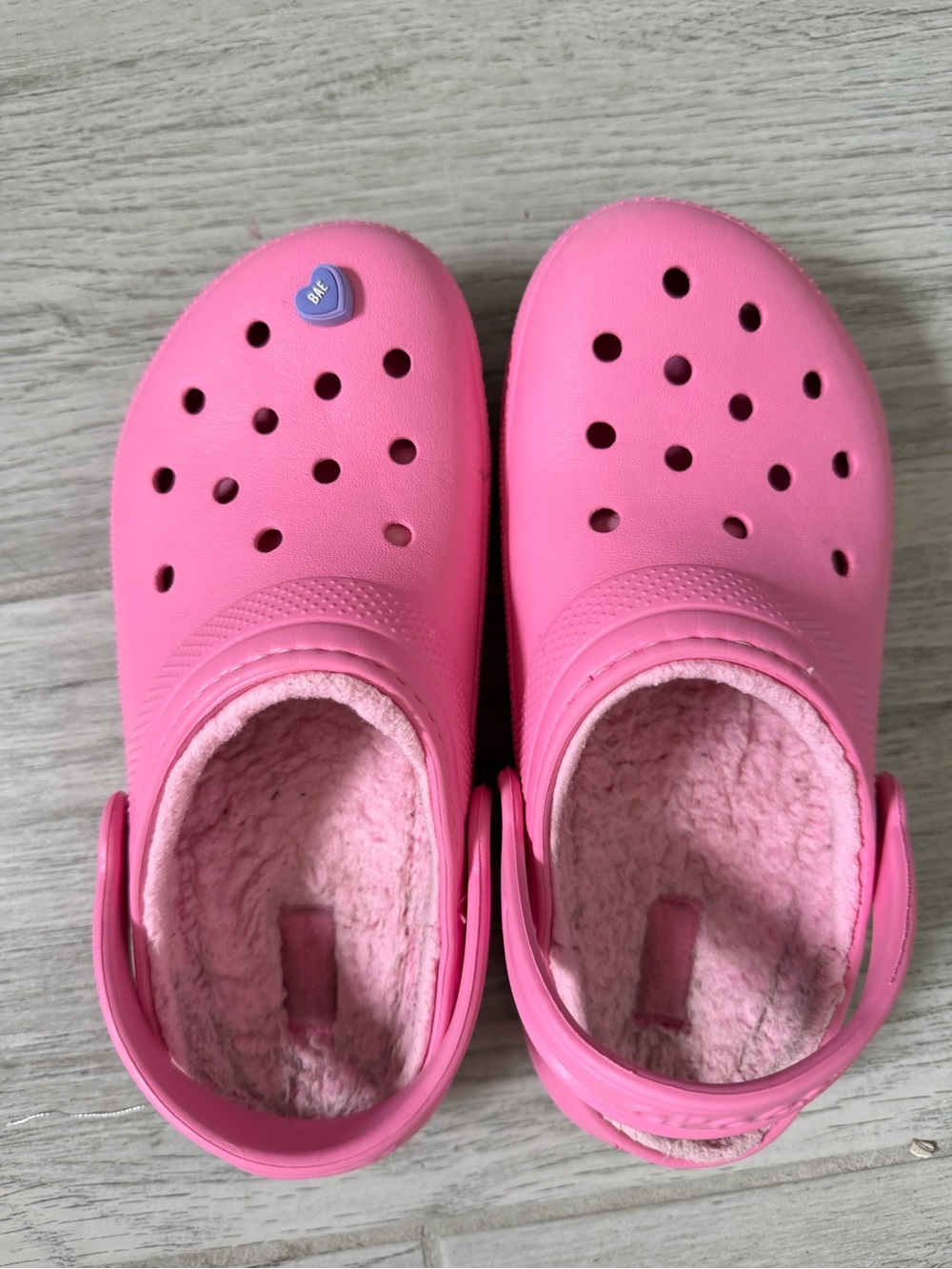 CROCS Kids Pink Fleece-Lined Clogs